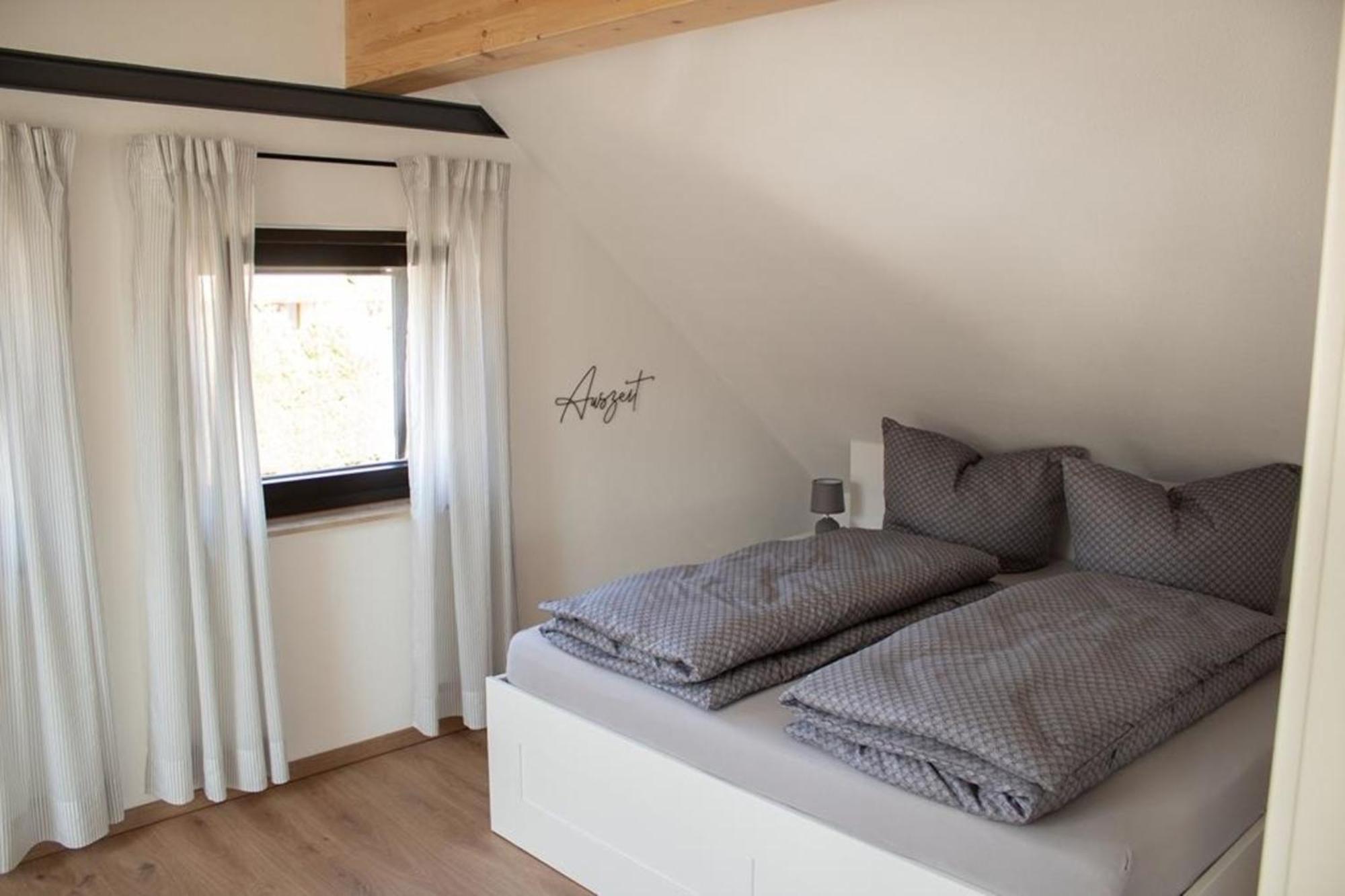 Ferienwohnung Kurz "Panoramablick" Вертхайм Екстериор снимка